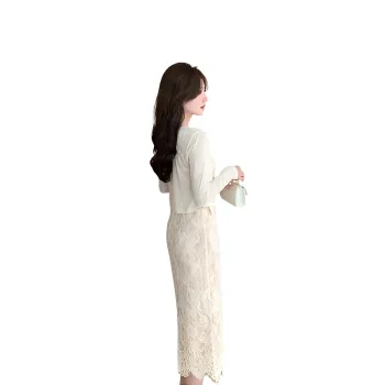 Flowers In Water Skirt Set Women's Ecru