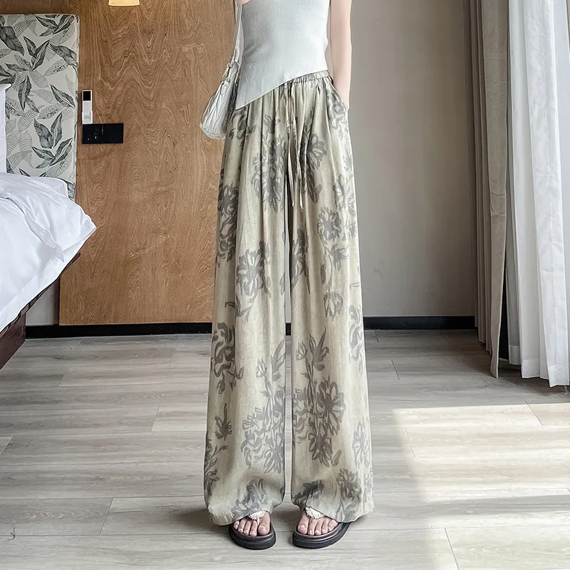 Flowers In Water Casual Pants Women's-8