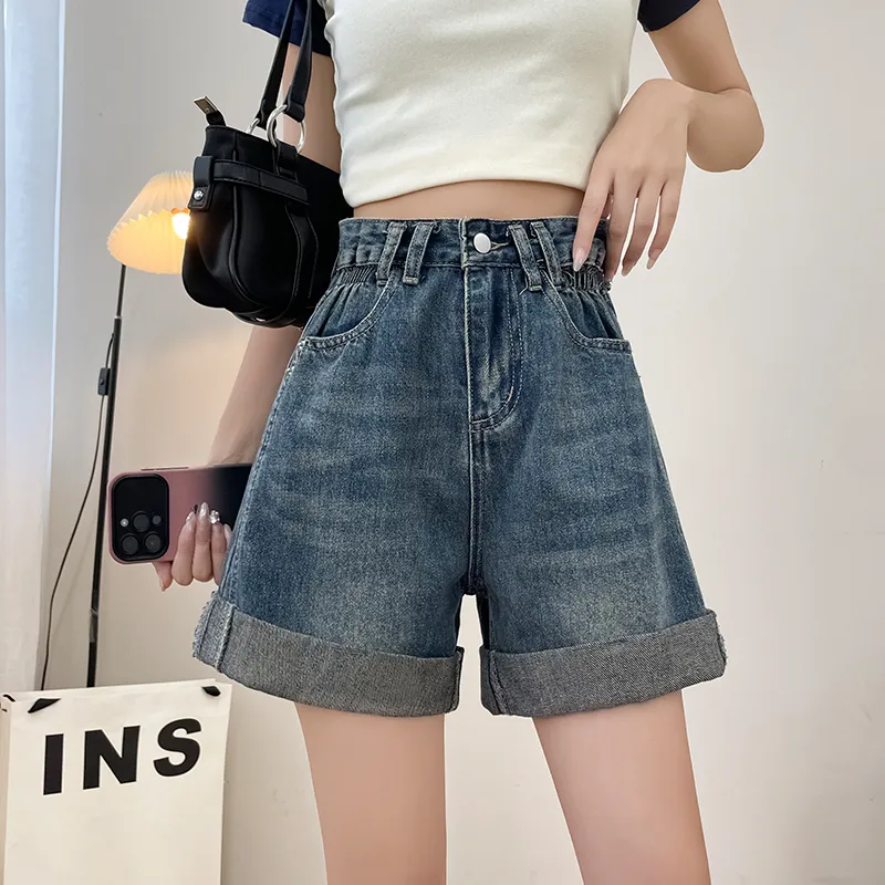Flowers In Water Denim Shorts Women's Vintage Blue-1