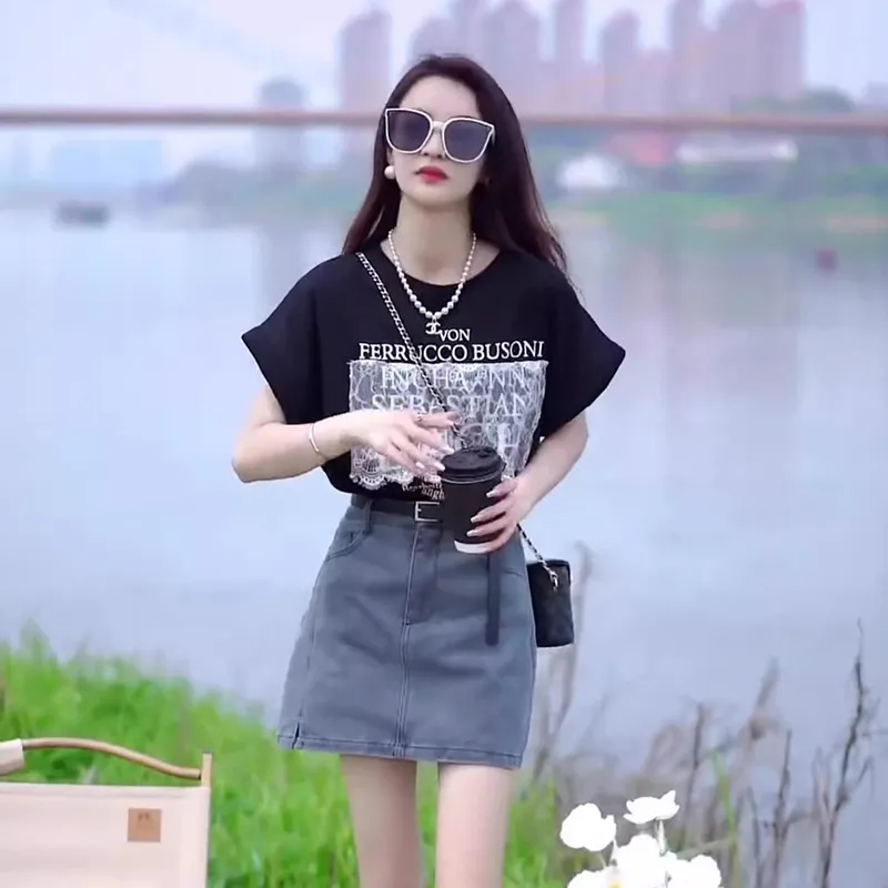 Flowers In Water T Shirt Women's-5