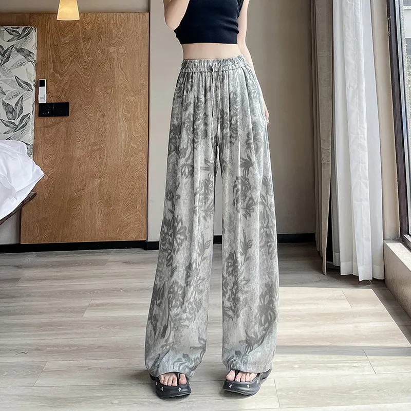 Flowers In Water Casual Pants Women's-5