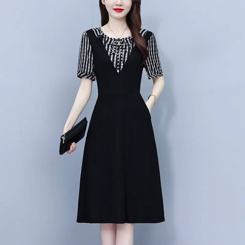 Flowers In Water Short Sleeved Dress Women's-5