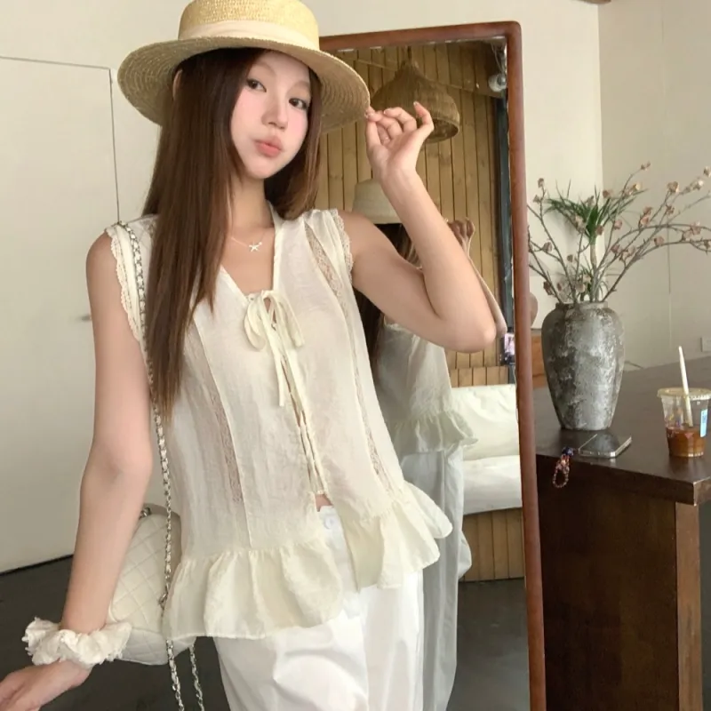 Flowers in water Shirts Women's Apricot Lace Patchwork Sleeveless Shirt-4