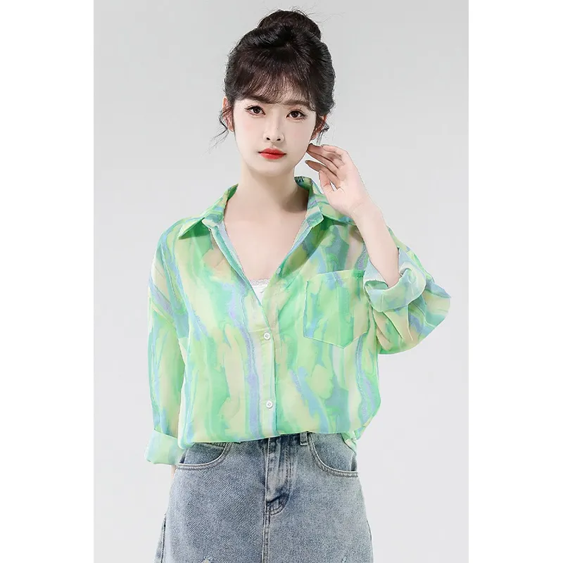 Flowers in water Shirts Women's Green-6