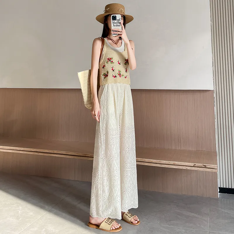 Flowers In Water Casual Pants Women's-14