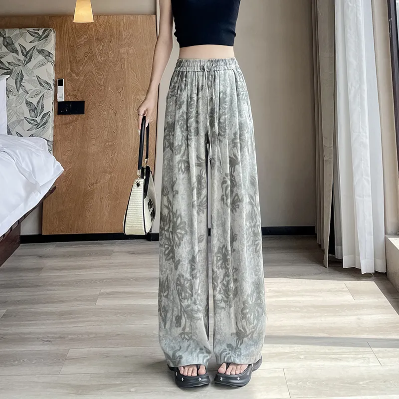 Flowers In Water Casual Pants Women's-4