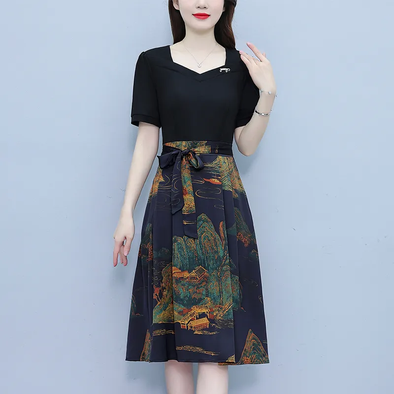 Flowers In Water Short Sleeved Dress Women's-6