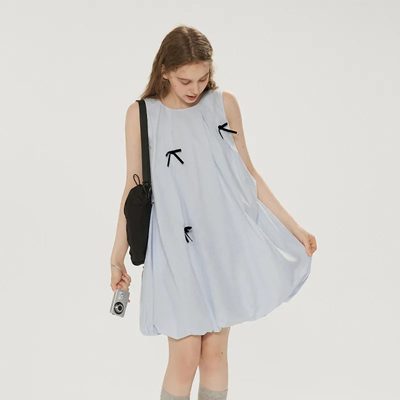 Flowers In Water Sleeveless Dress Women's Light Blue-4