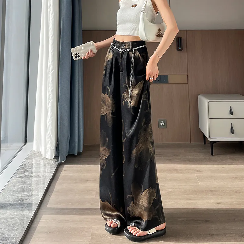 Flowers In Water Casual Pants Women's-18