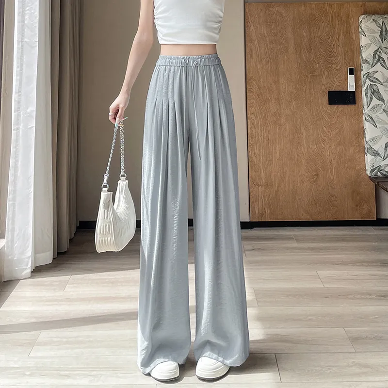 Flowers In Water Casual Pants Women's-18