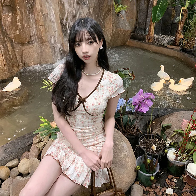 Flowers In Water Short Sleeved Dress Women's-4