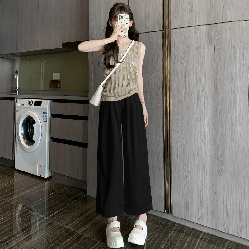 Flowers In Water Casual Pants Women's-14