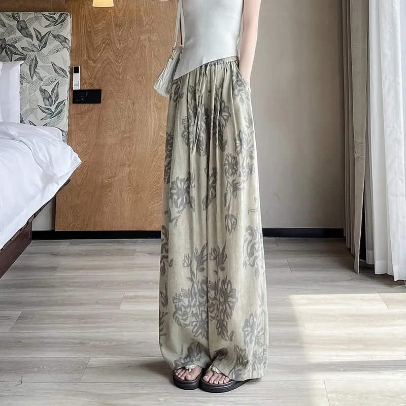 Flowers In Water Casual Pants Women's-9