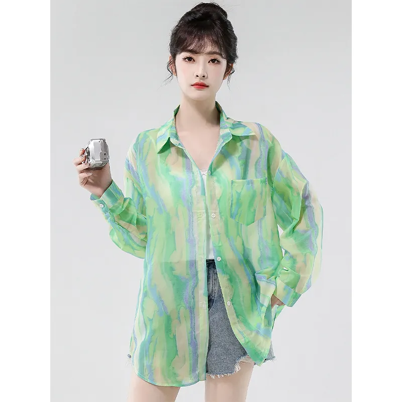 Flowers in water Shirts Women's Green-5