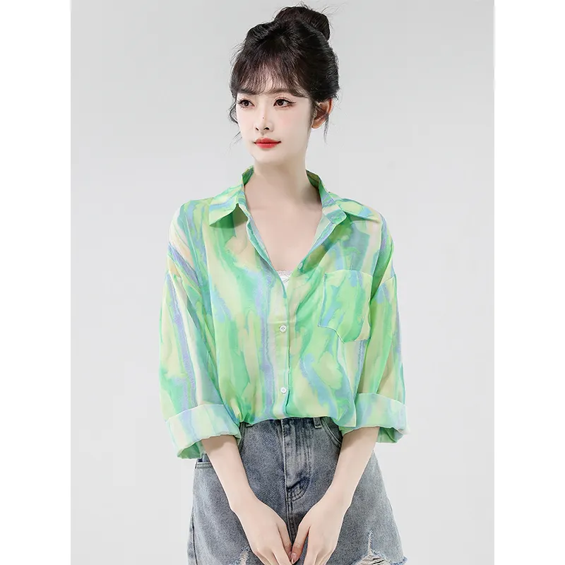 Flowers in water Shirts Women's Green-3