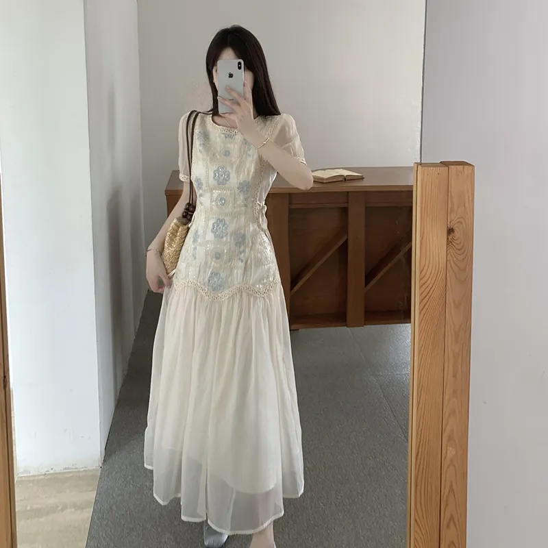 Flowers In Water Short Sleeved Dress Women's-1