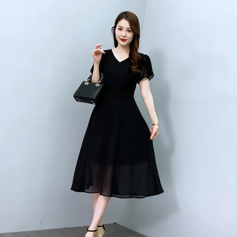 Flowers In Water Short Sleeved Dress Women's-5