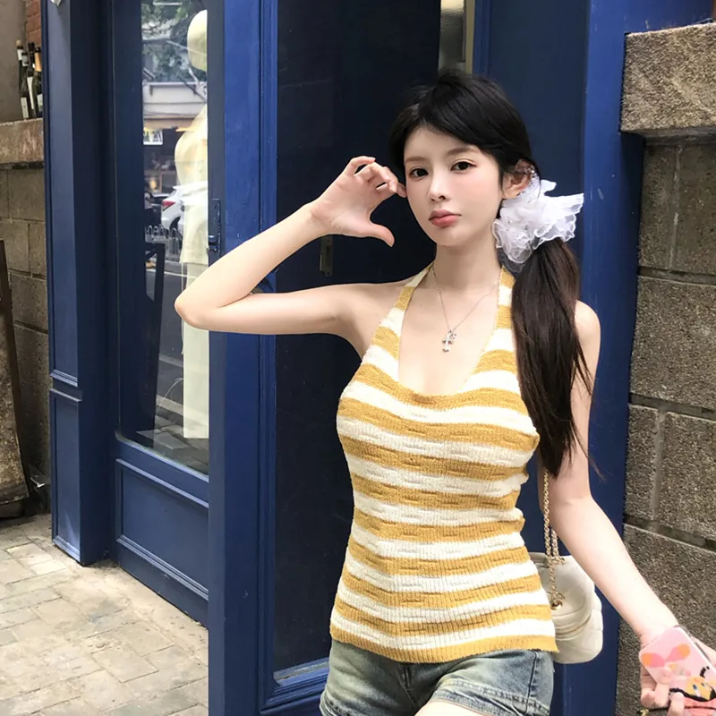 Flowers In Water Camisole Women's-15