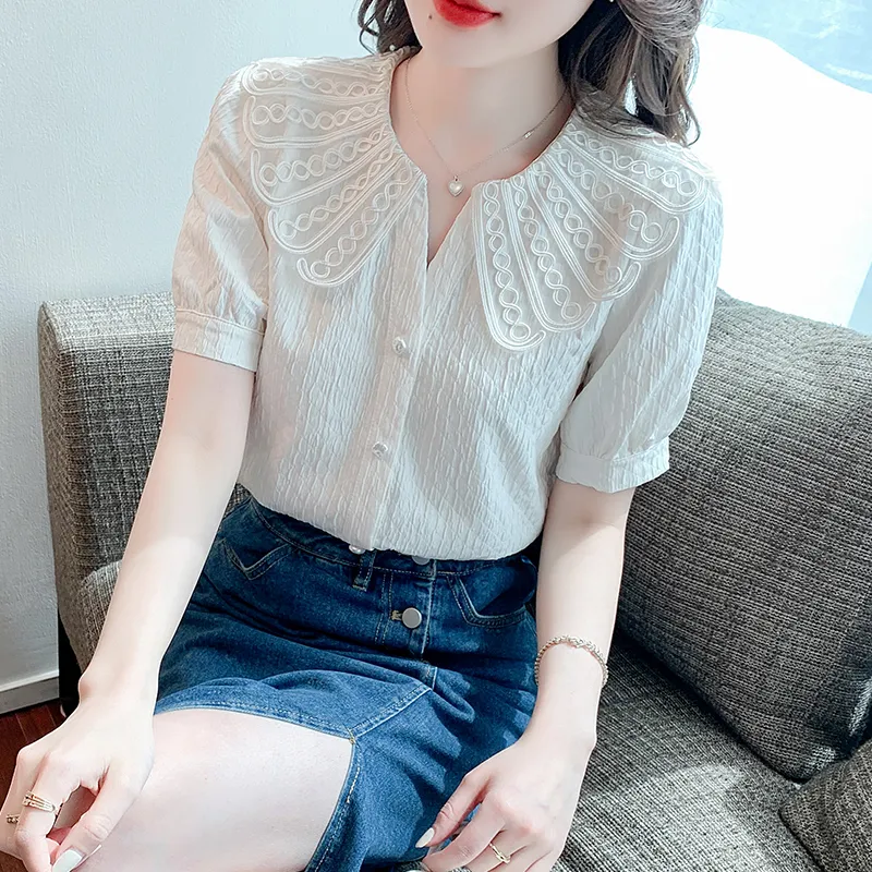 Flowers In Water Shirt Women's Apricot White-5
