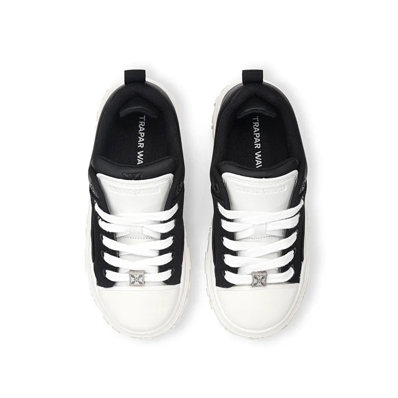 TRAPAR WAVES Low Top Canvas Shoes Women's Black-5