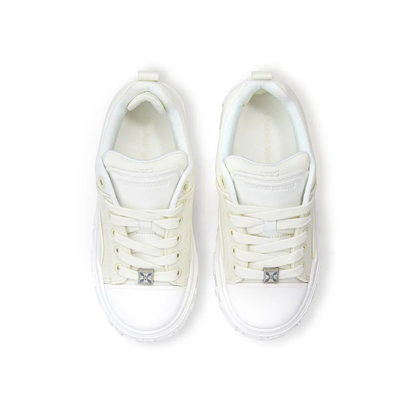 TRAPAR WAVES Low Top Canvas Shoes Women's White-4