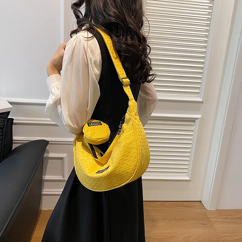 BUBM Composite Cloth Dumpling Bag Shoulder Bag Unisex Black/Yellow/Red/Green/Khaki-2