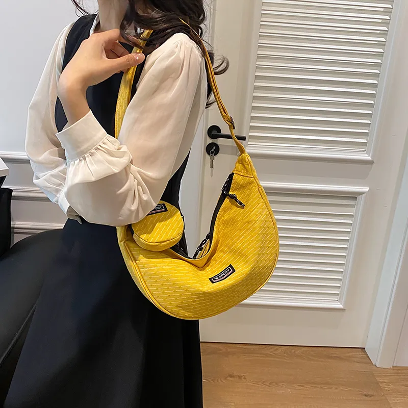 BUBM Composite Cloth Dumpling Bag Shoulder Bag Unisex Black/Yellow/Red/Green/Khaki-1