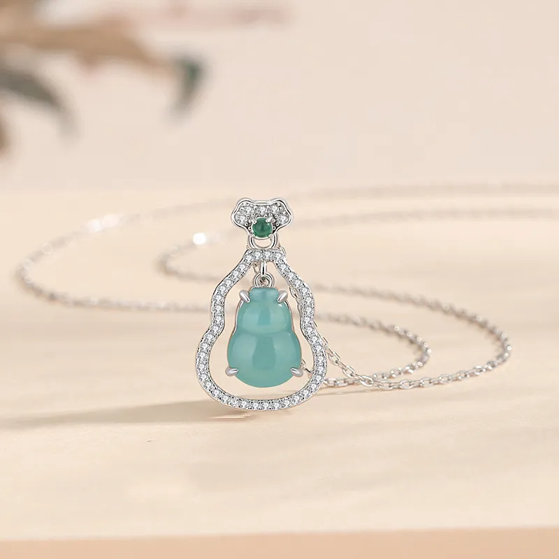 MUSHIFEN Glutinous Jade Jadeite Necklaces Unisex-5