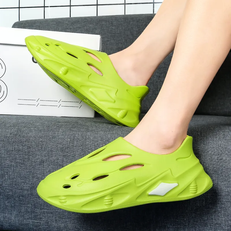 Colorful Creations Clogs Unisex Box-14