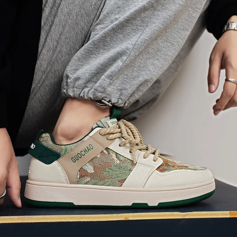 Colorful Creations Low Top Skateboard Shoes Men's-11