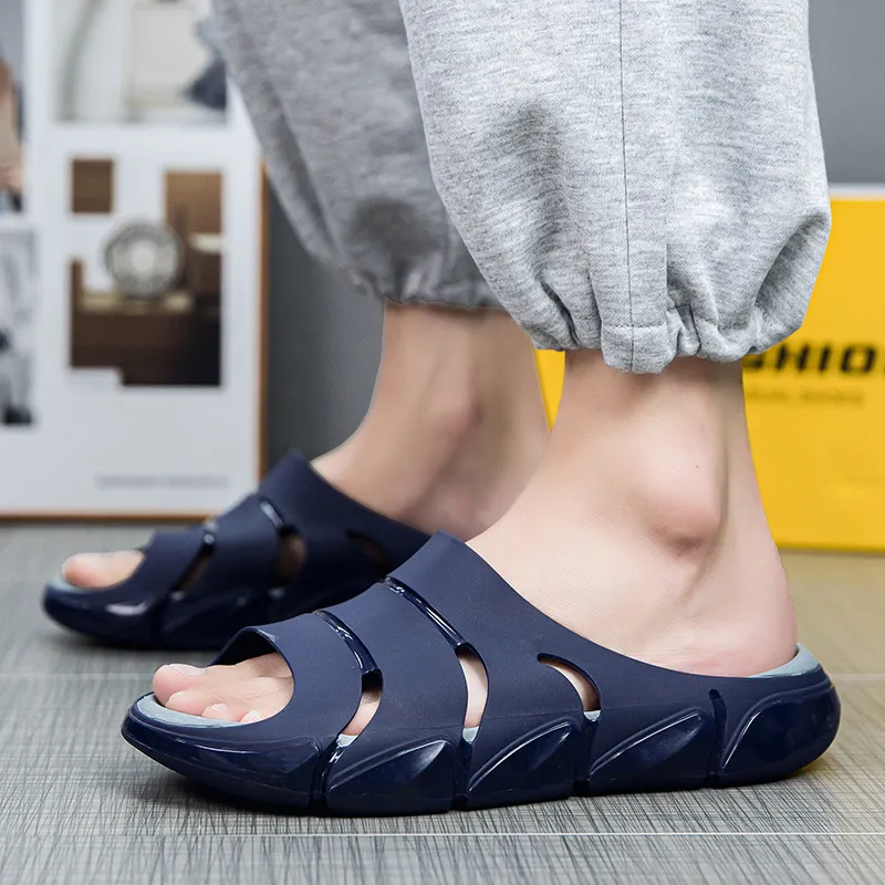 Colorful Creations Slip Resistant Abrasion Resistant Slide Slippers Men's-10