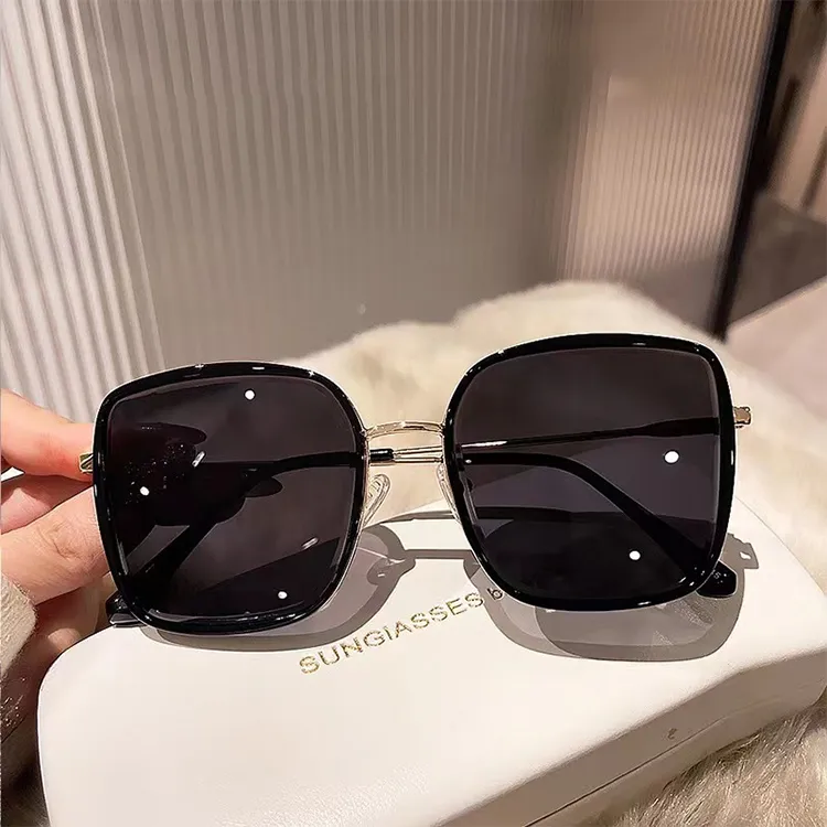 YUZHAOLIN TR/Memory Plastic Metal Square Sunglasses Unisex-1