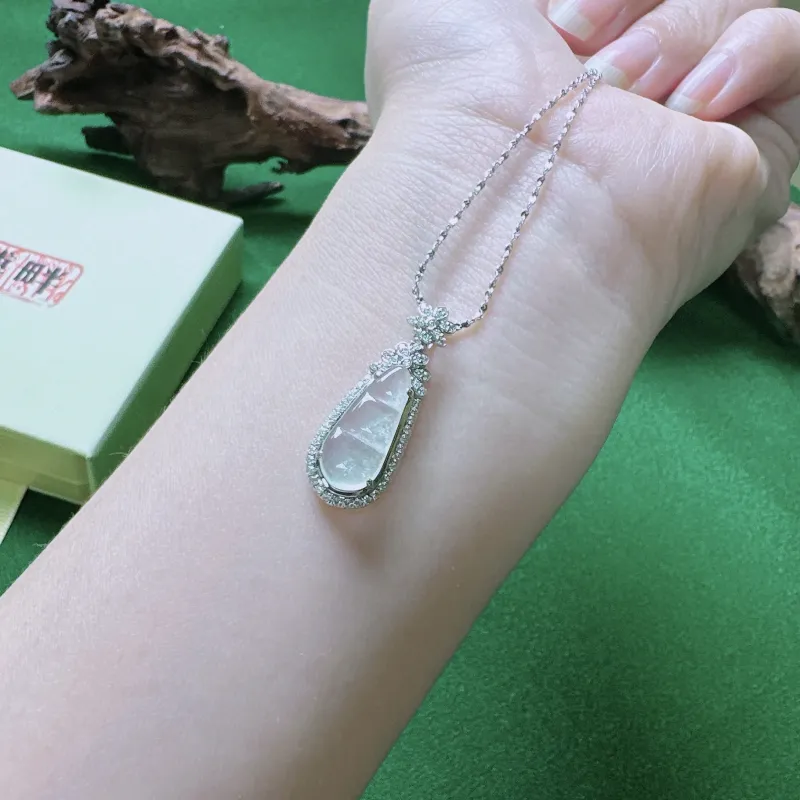PUPAN High Ice Jade Jadeite Pendants Women's-1