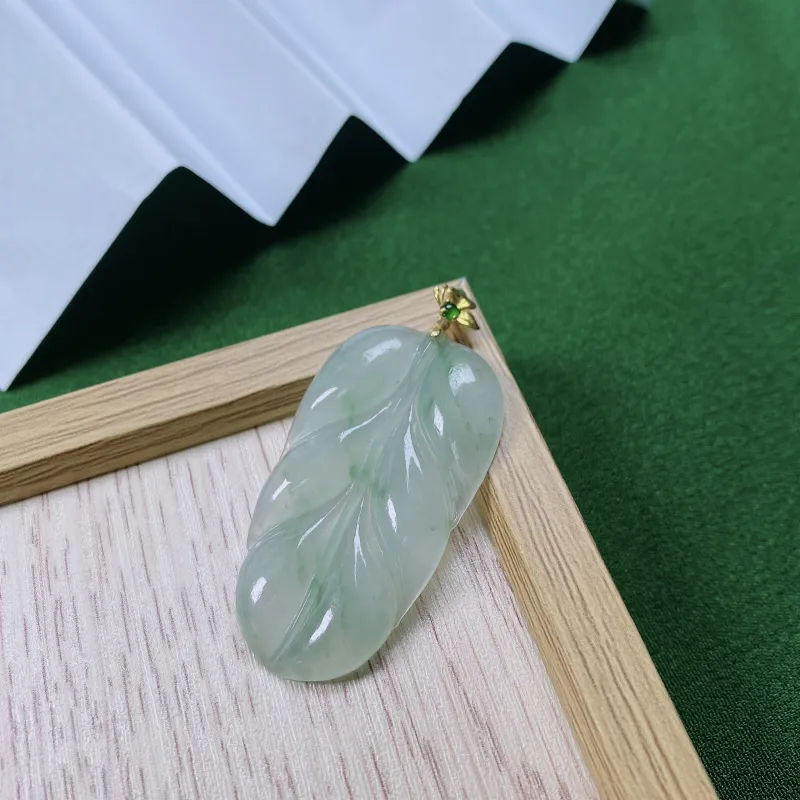 PUPAN Ice Glutinous Jadeite Pendants Women's-4