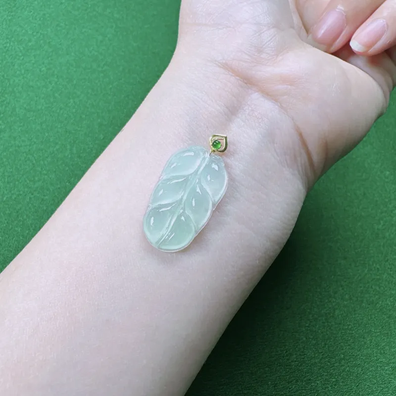 PUPAN Ice Type Jadeite Pendants Women's-3
