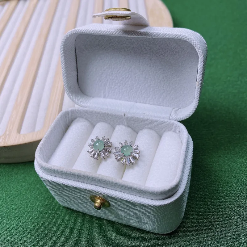 PUPAN Ice Glutinous Jadeite Stud Earrings Women's-1
