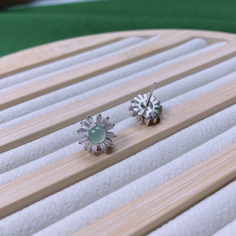 PUPAN Ice Glutinous Jadeite Stud Earrings Women's-4