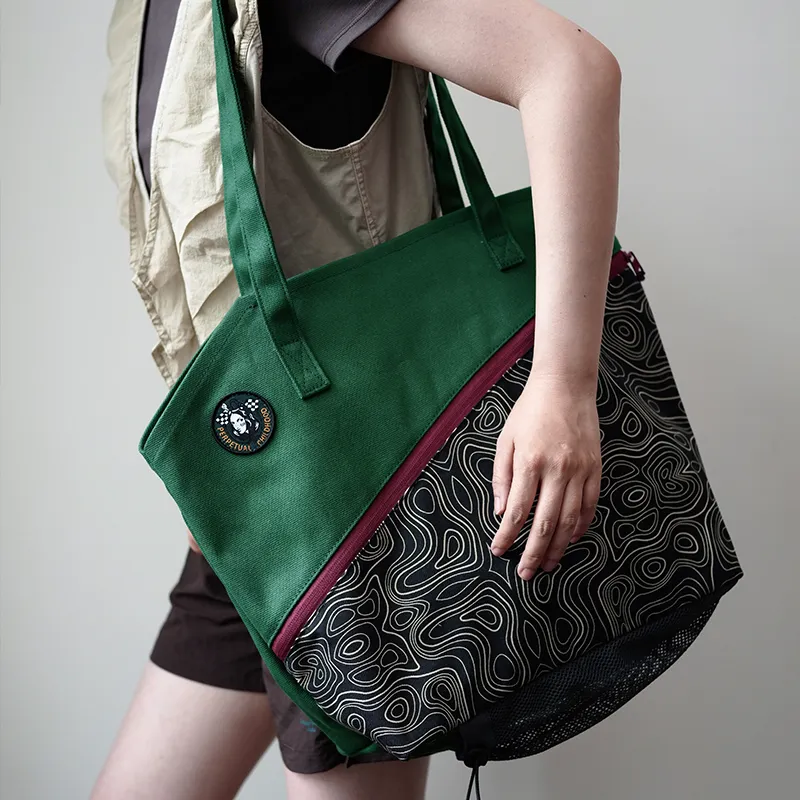 The HOUSE Yimazato Fabric Shoulder Bag Unisex Emerald-1