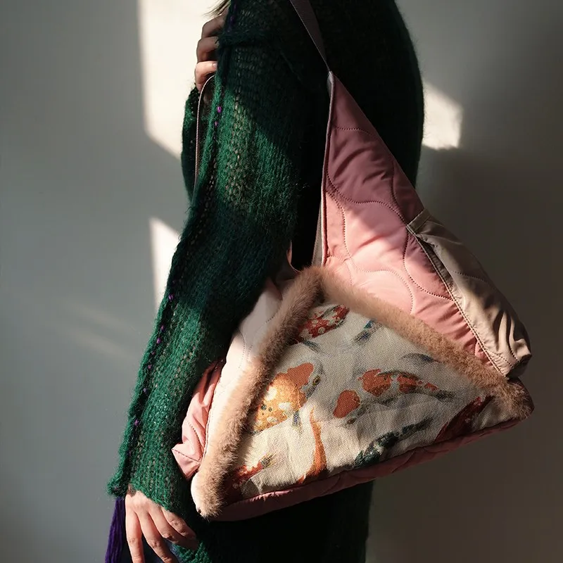 The HOUSE Yimazato Fabric Plush Shoulder Bag Crossbody Bag Regular Women's Brocade Carp Pattern-1