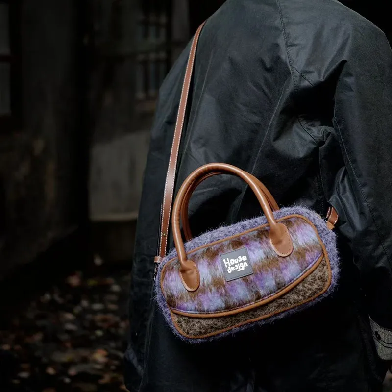 The HOUSE Yimazato Plush Handbag Regular Women's Multicolor-2