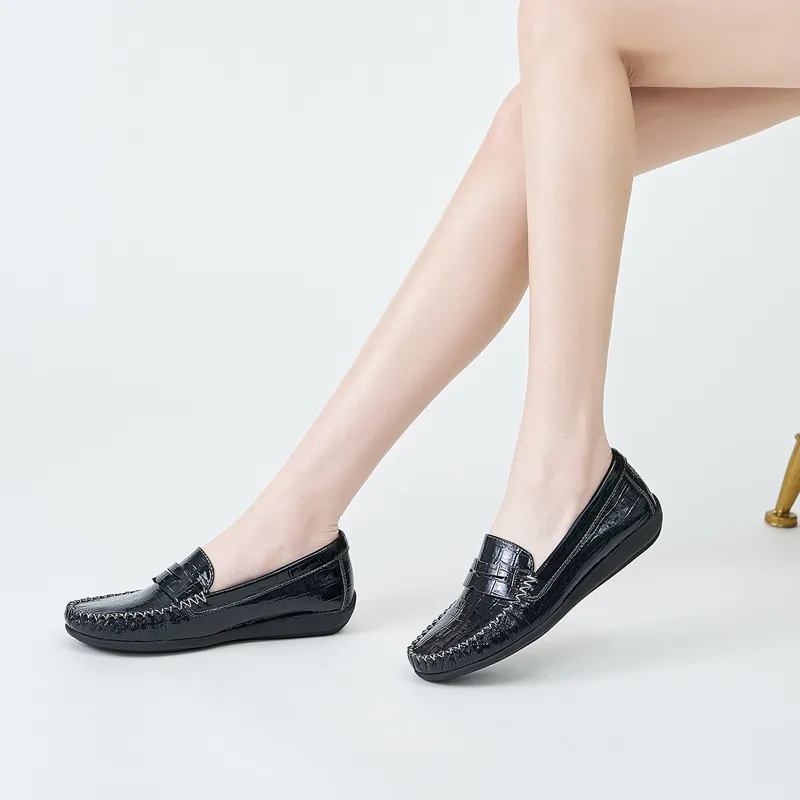 WALKER SHOP Loafers Women's Black/Ecru/Red-4