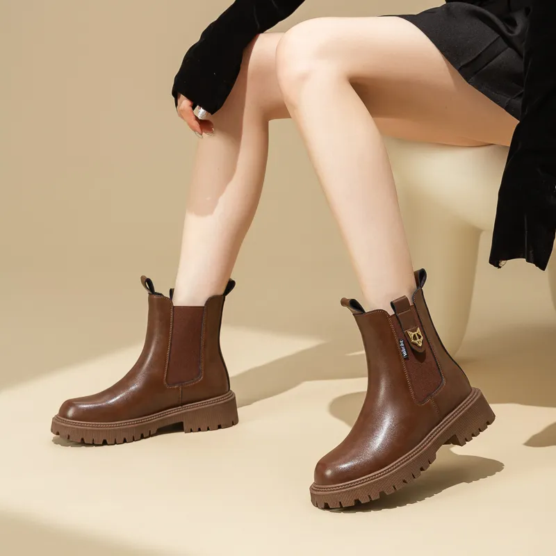 Walker Shop Chelsea Boots Women's-16