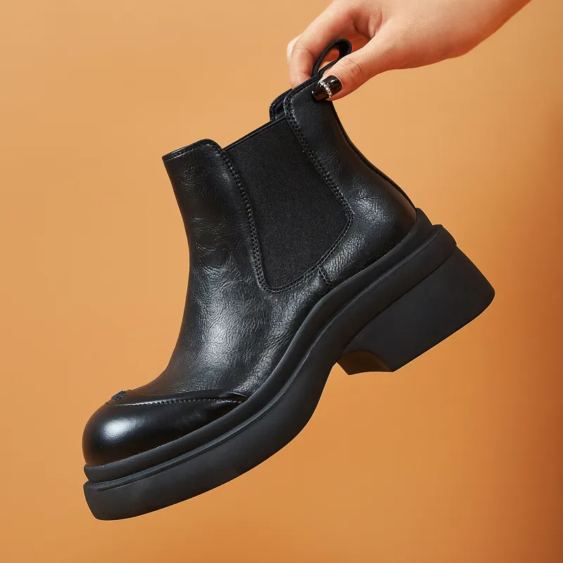 Walker Shop Chelsea Boots Women's-1