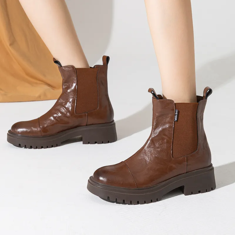 Walker Shop Chelsea Boots Women's-11