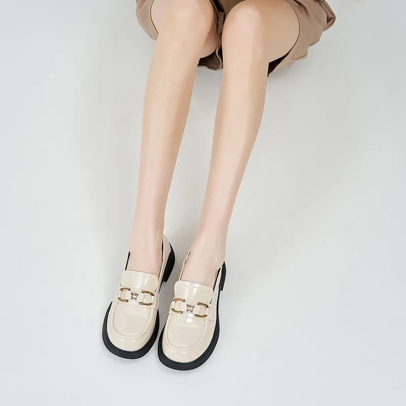 WALKER SHOP Loafers Women's Black/Beige-10