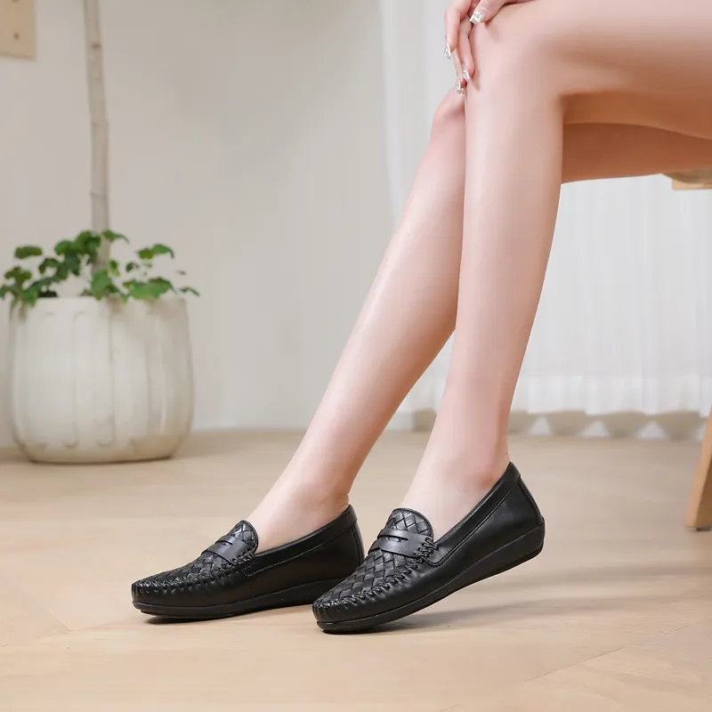 Walker Shop Casual Single Shoes Women's Black-1