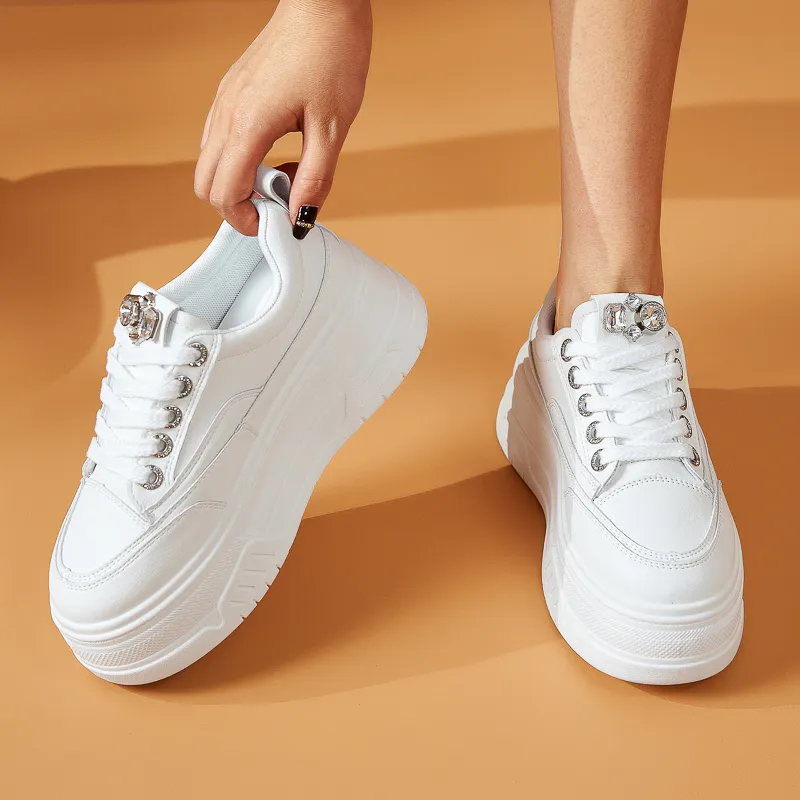 Walker Shop Height Increasing Wear Resistant Low Top Skateboard Shoes Women's-1