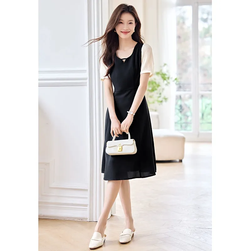 The Temptation Of The Muse Short Sleeved Dress Women's-5