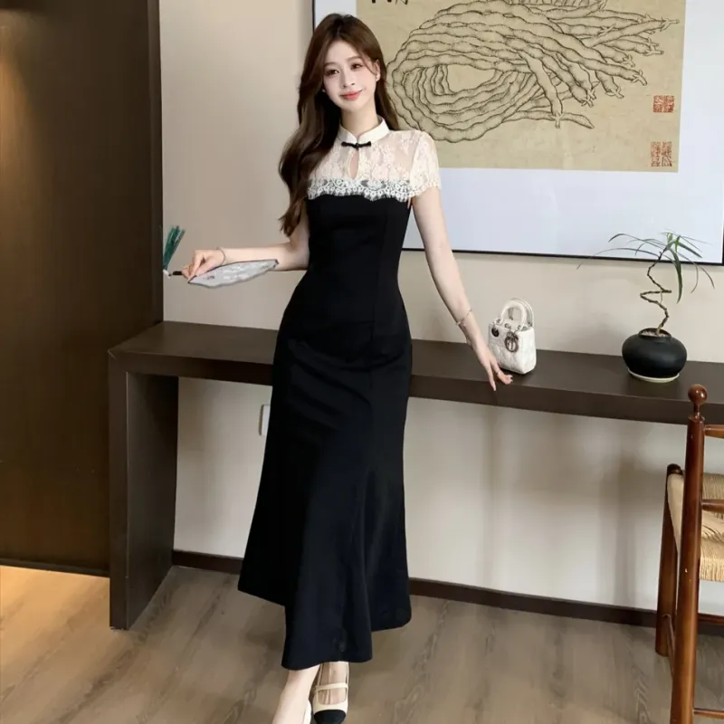 The Temptation Of The Muse Short Sleeved Dress Women's-2