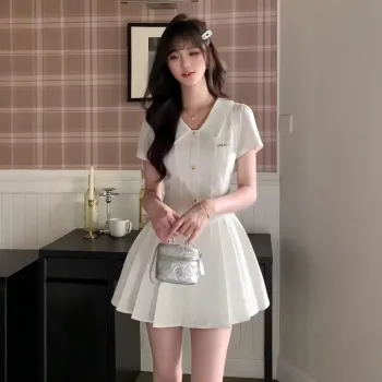 The Temptation Of The Muse Short Sleeved Dress Women's